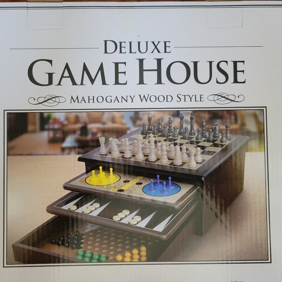 Deluxe Game House Mahogany Wood Style Craftsman Collection 10 Game Boards NEW - Picture 7 of 11